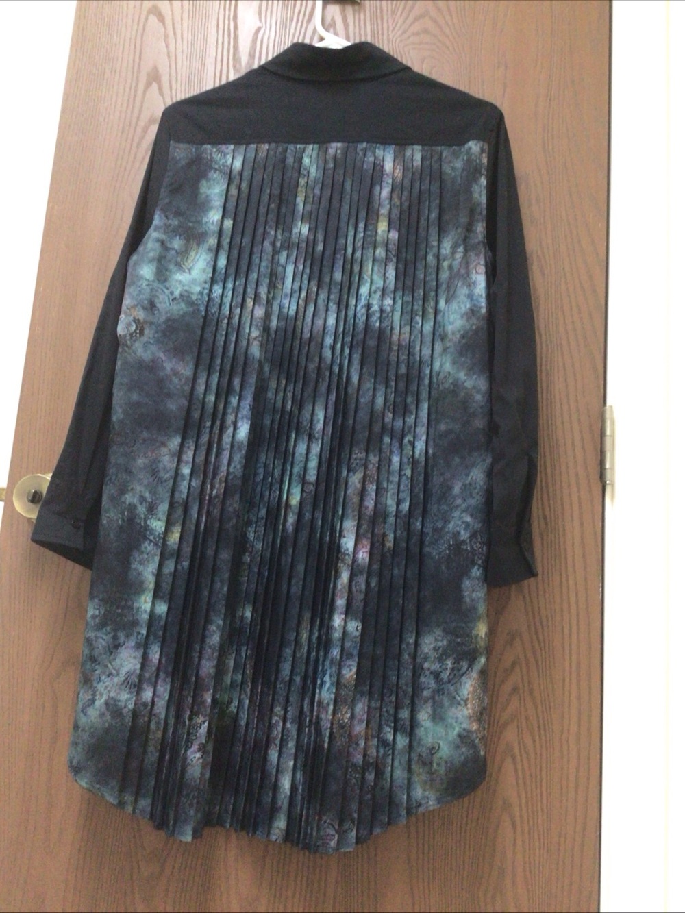 Comfy USA Pleated Blouse with Teal-Blue Marbled Back
